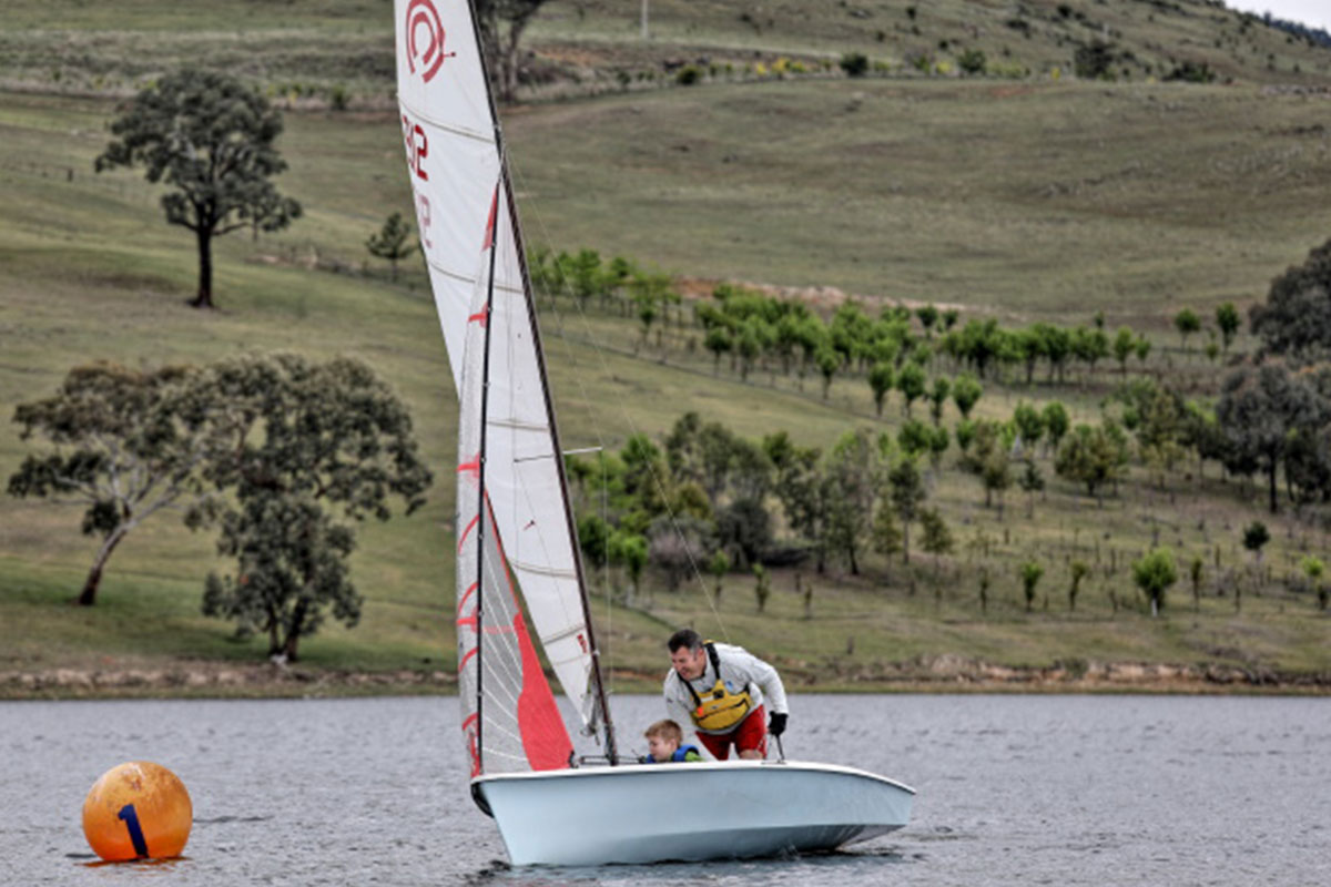 sailing club - carcoar dam nsw